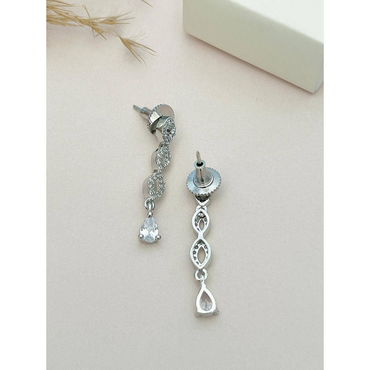 Abdesigns White Silver Plated American Diamond Jewellery Set