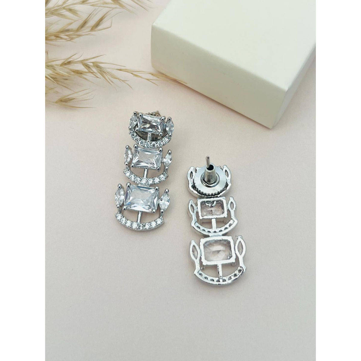Abdesigns White Silver Plated American Diamond Jewellery Set