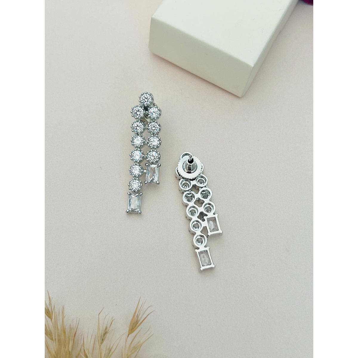 Abdesigns White Silver Plated American Diamond Jewellery Set