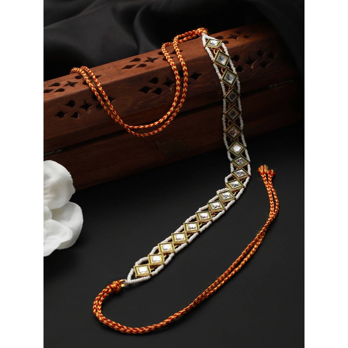 Aatmana Gold Plated White Kundan Studded & Pearl Beaded Rajputi Matha Patti
