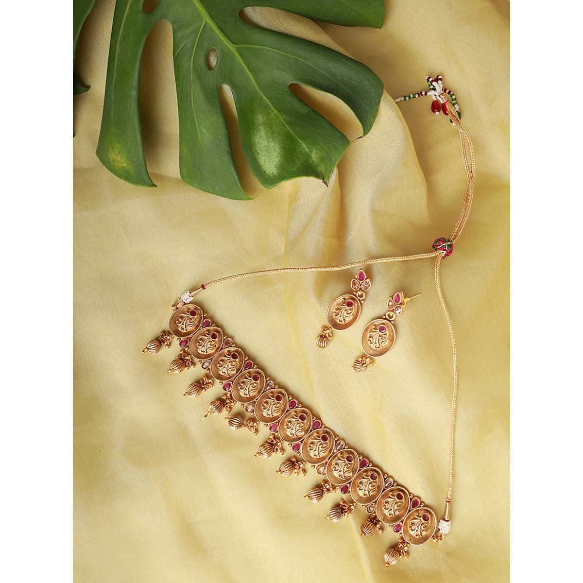 Aatmana Gold Plated Emarald Floral Antique Choker Jewellery Set