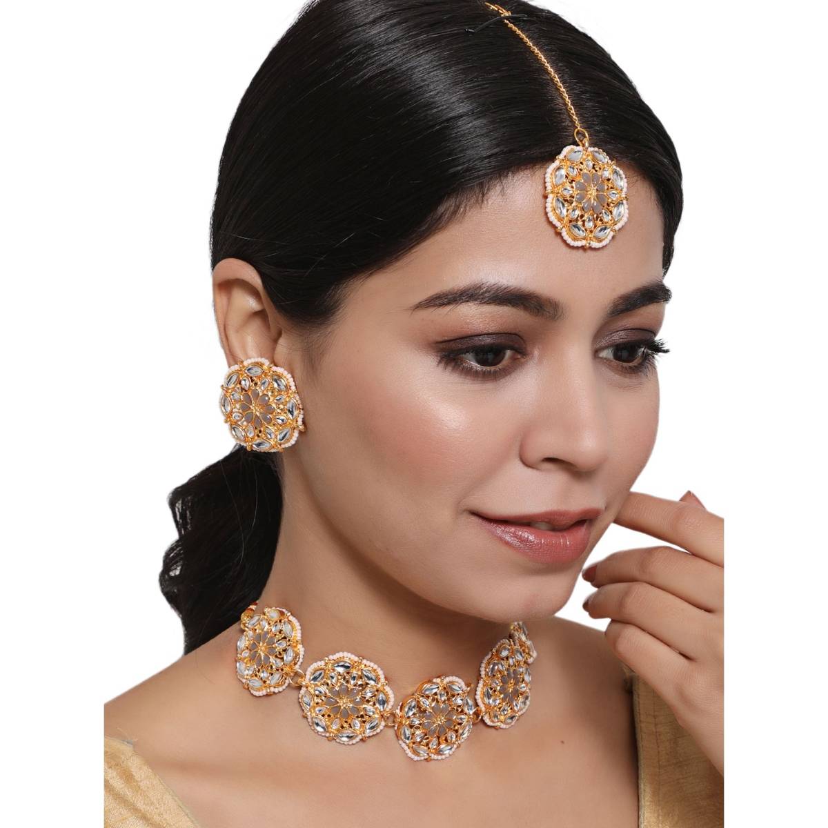 Aatmana Gold Plated Kundan Choker Necklace Earring & Maangtikka Set