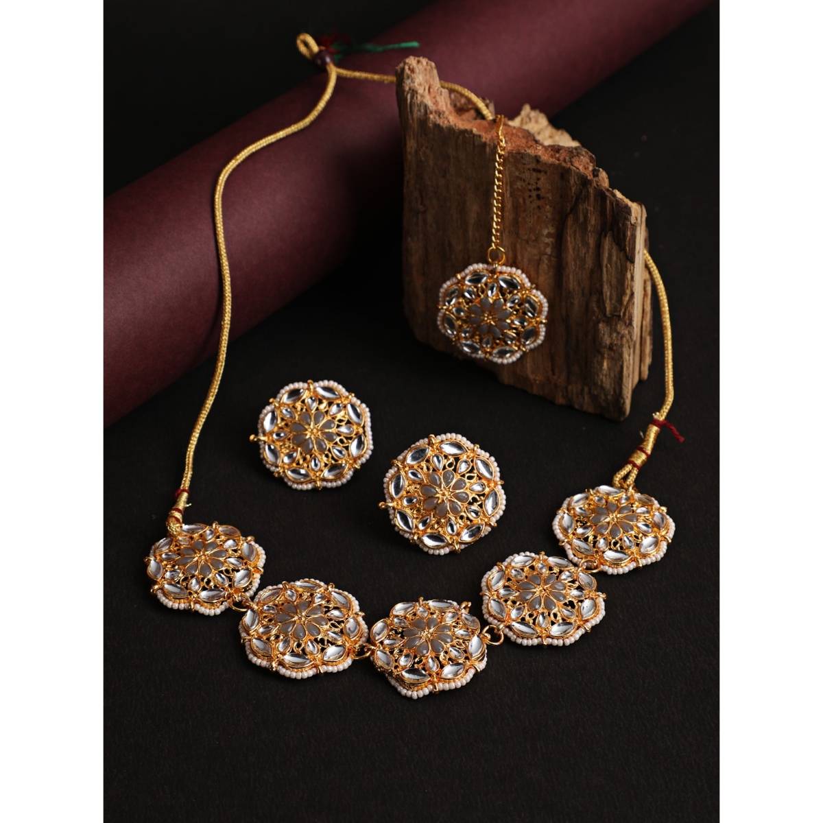 Aatmana Gold Plated Kundan Choker Necklace Earring & Maangtikka Set