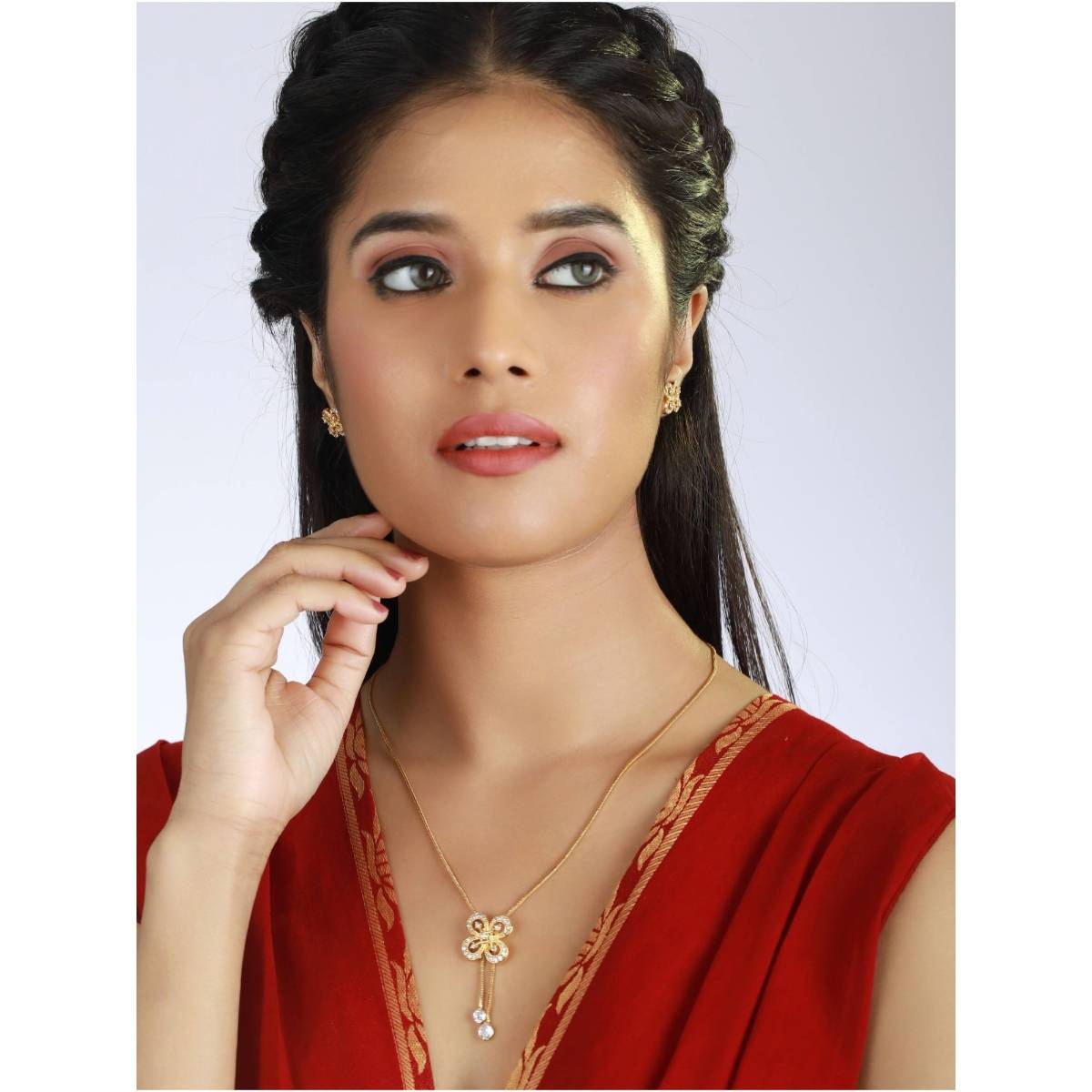 Aatmana Gold Plated Handcrafted Ad Stone Studded Adjustable Jewellery Set