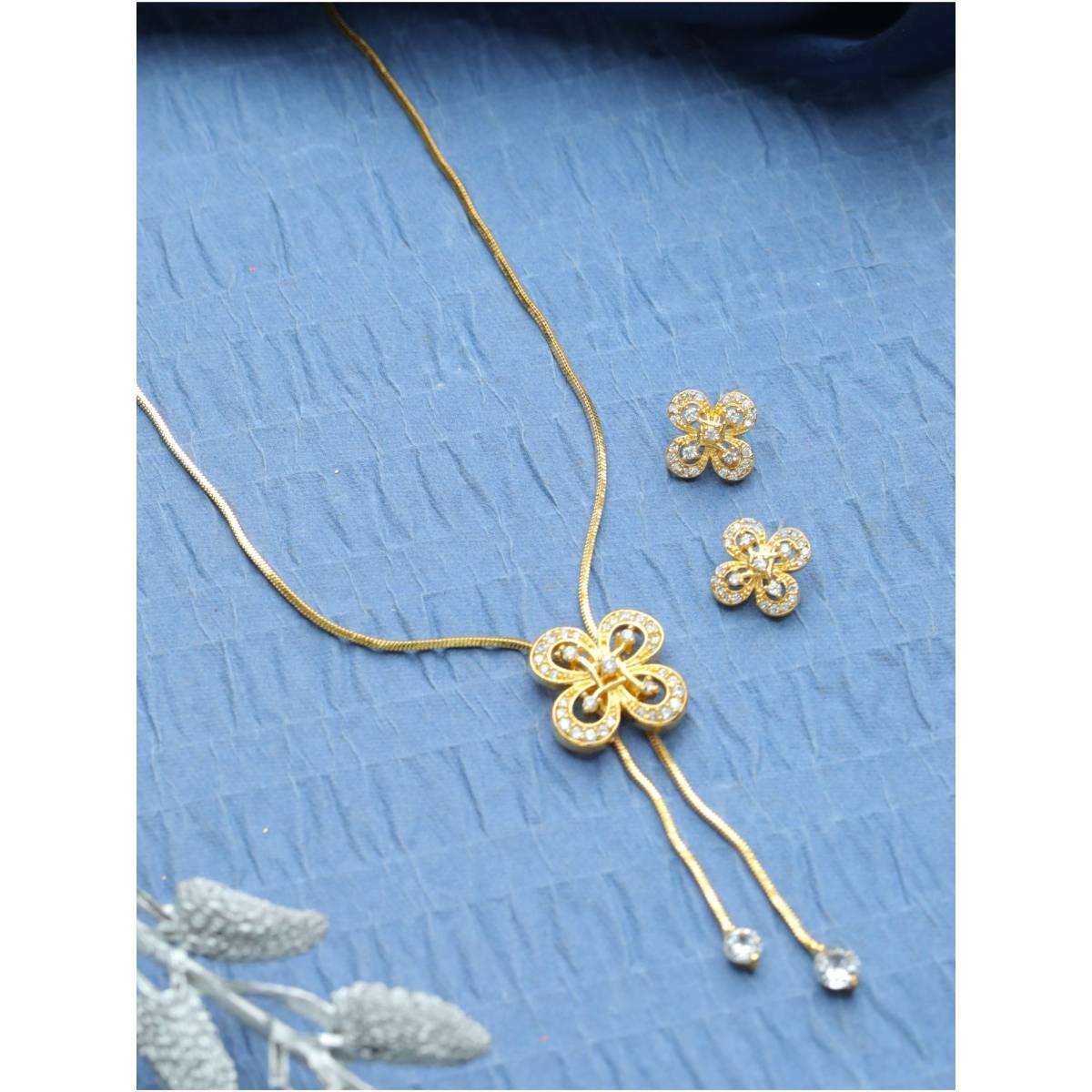 Aatmana Gold Plated Handcrafted Ad Stone Studded Adjustable Jewellery Set