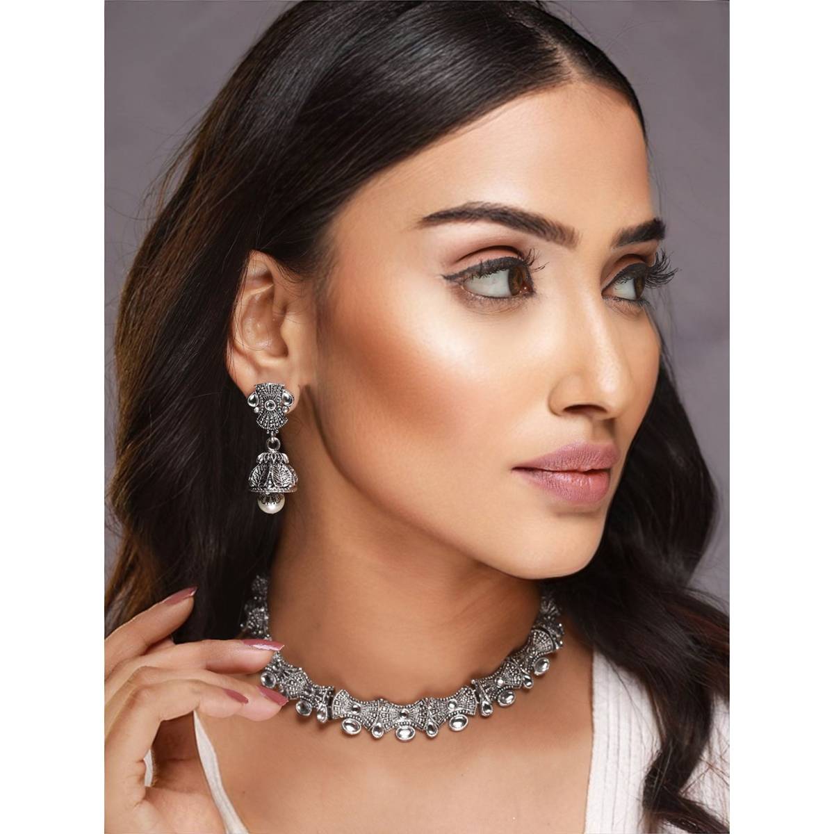 Aatmana Silver Toned White Stone Studded & Beaded Oxidised Jewellery Set