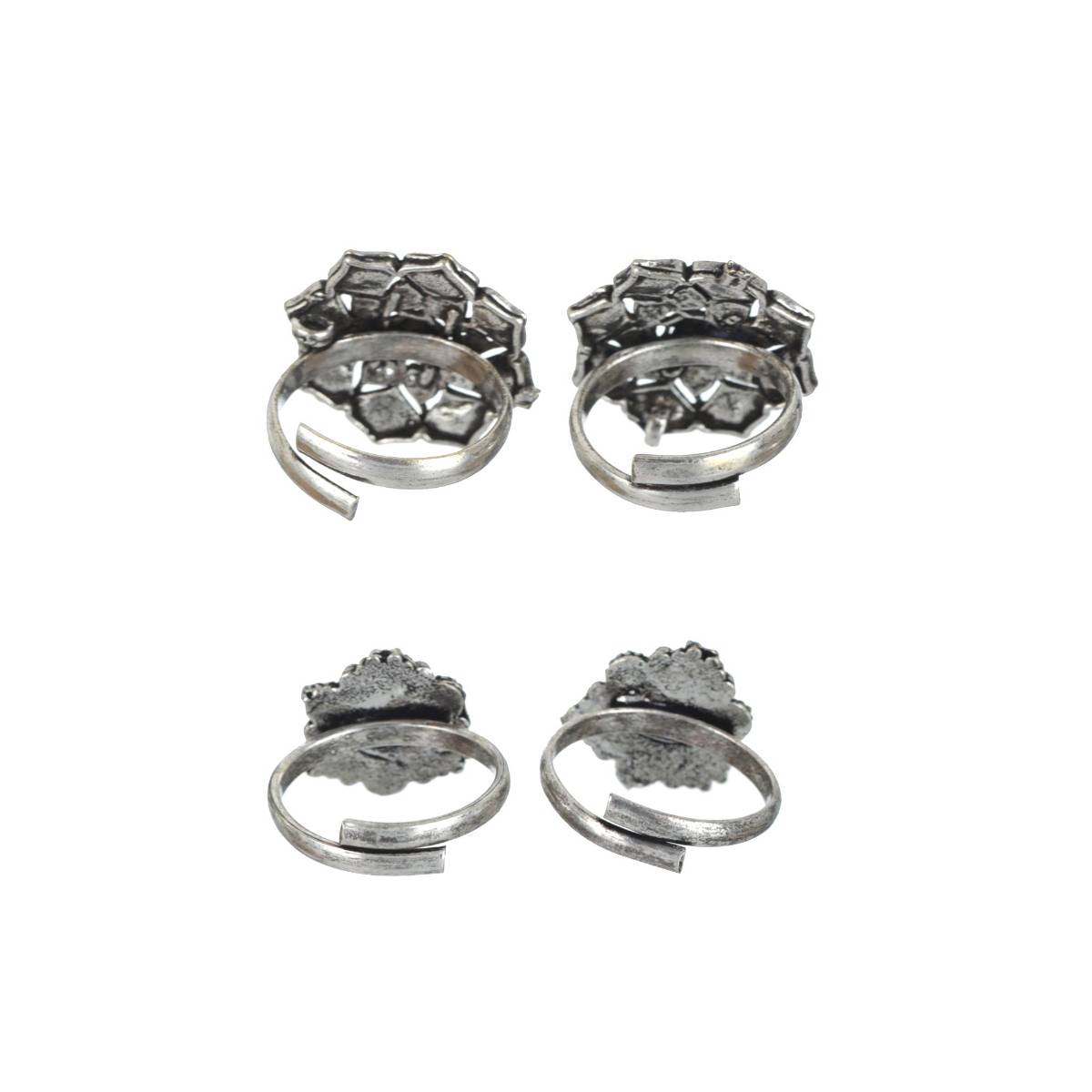 Aatmana Women Set Of 2 Oxidized Silver Toned & Red Stone Studded Adjustable Toe Rings