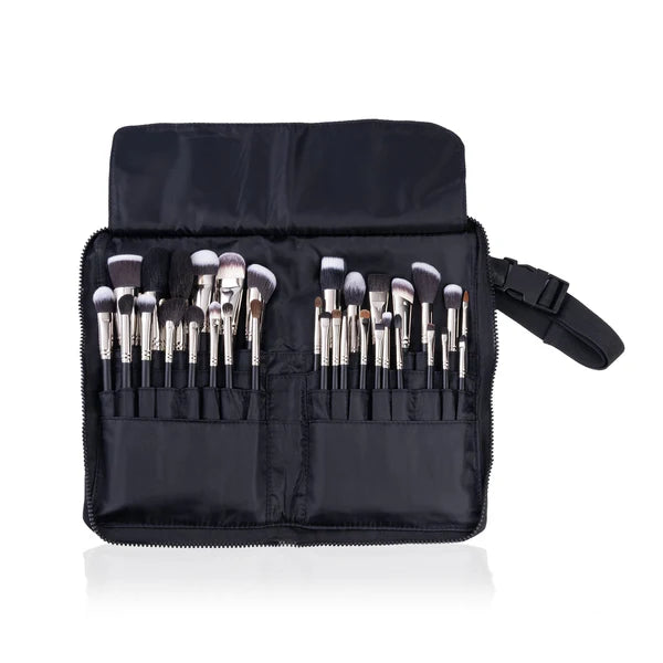 Pac - Master Stroke Collection Of  32 Brushes