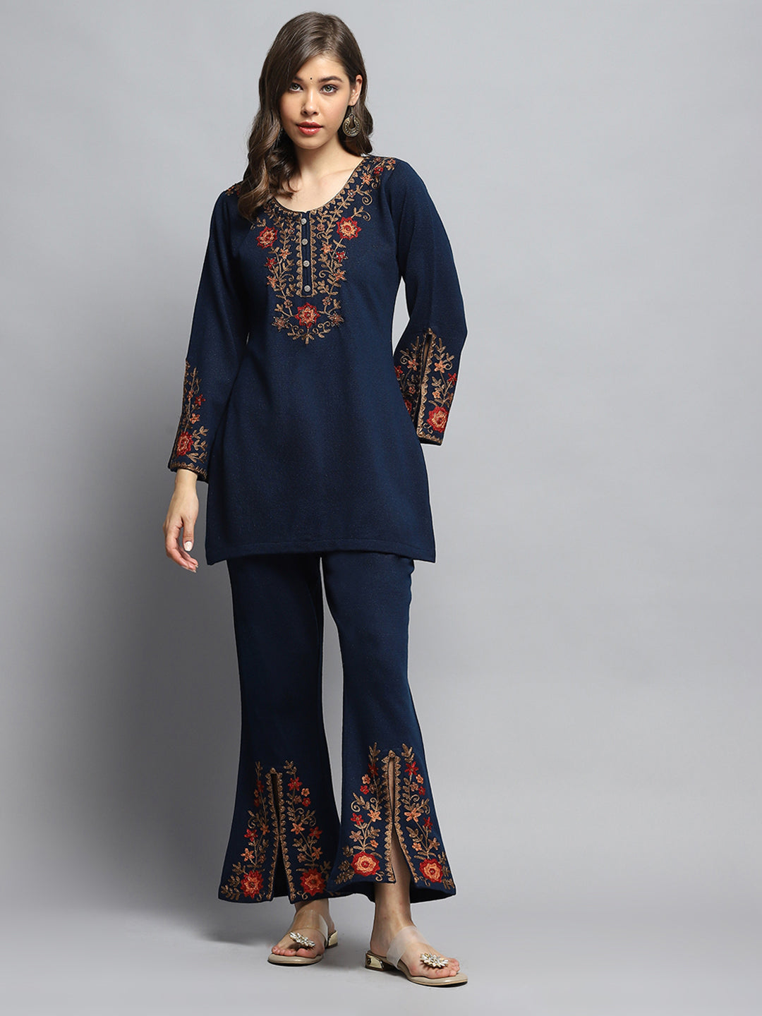 Monte Carlo Women Blue Self Design Round Neck Full Sleeve Kurti Set