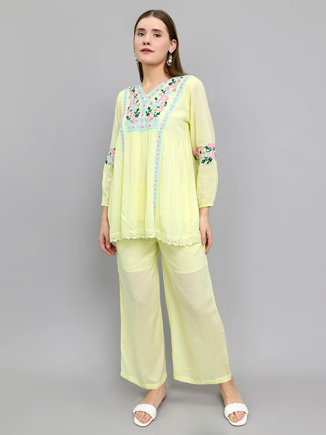 Monte Carlo Women Yellow Embroidered Round Neck Half Sleeve Cords Set