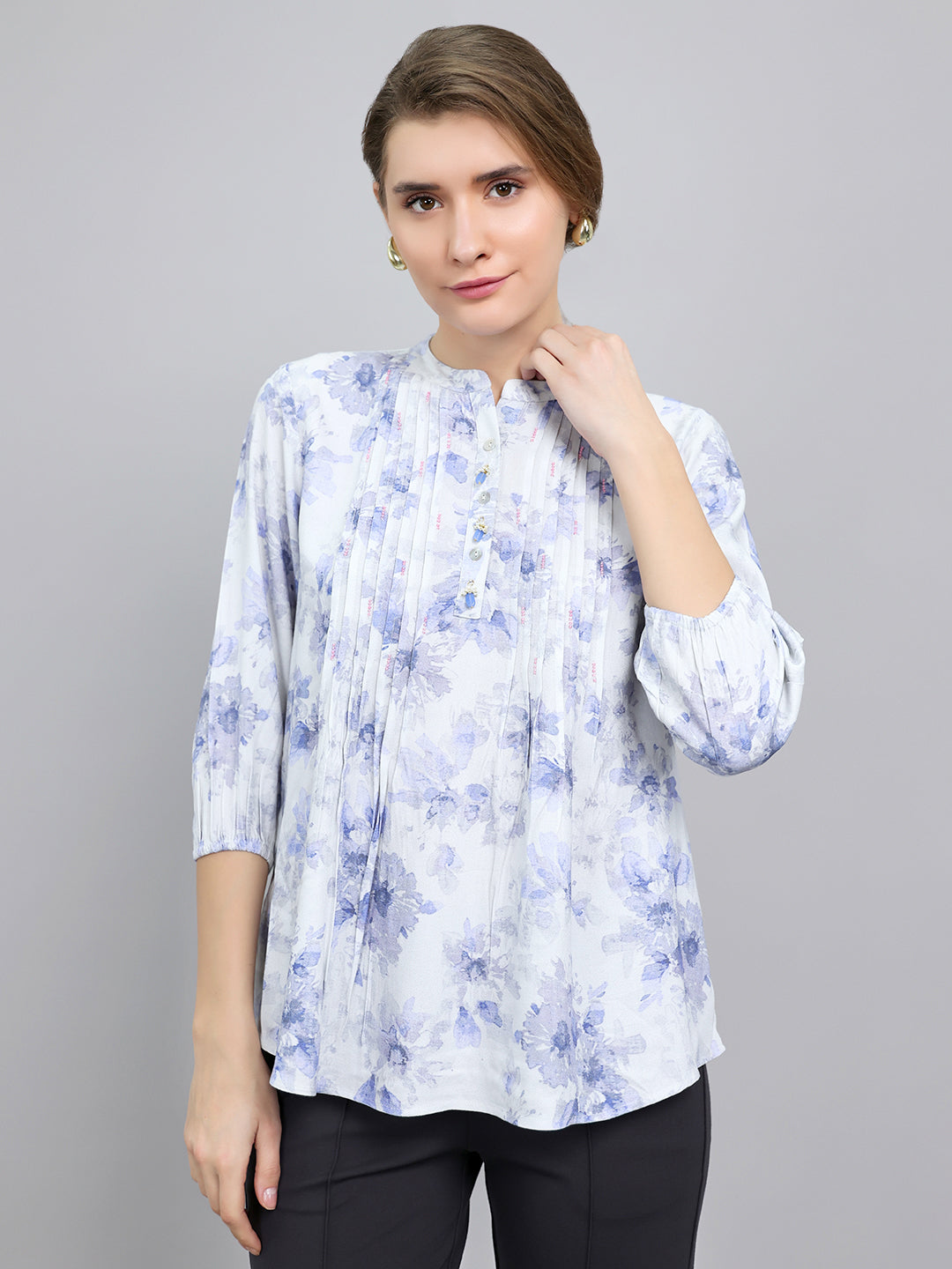 Monte Carlo Women Blue Printed Fashion Neck 3/4 Sleeve Top