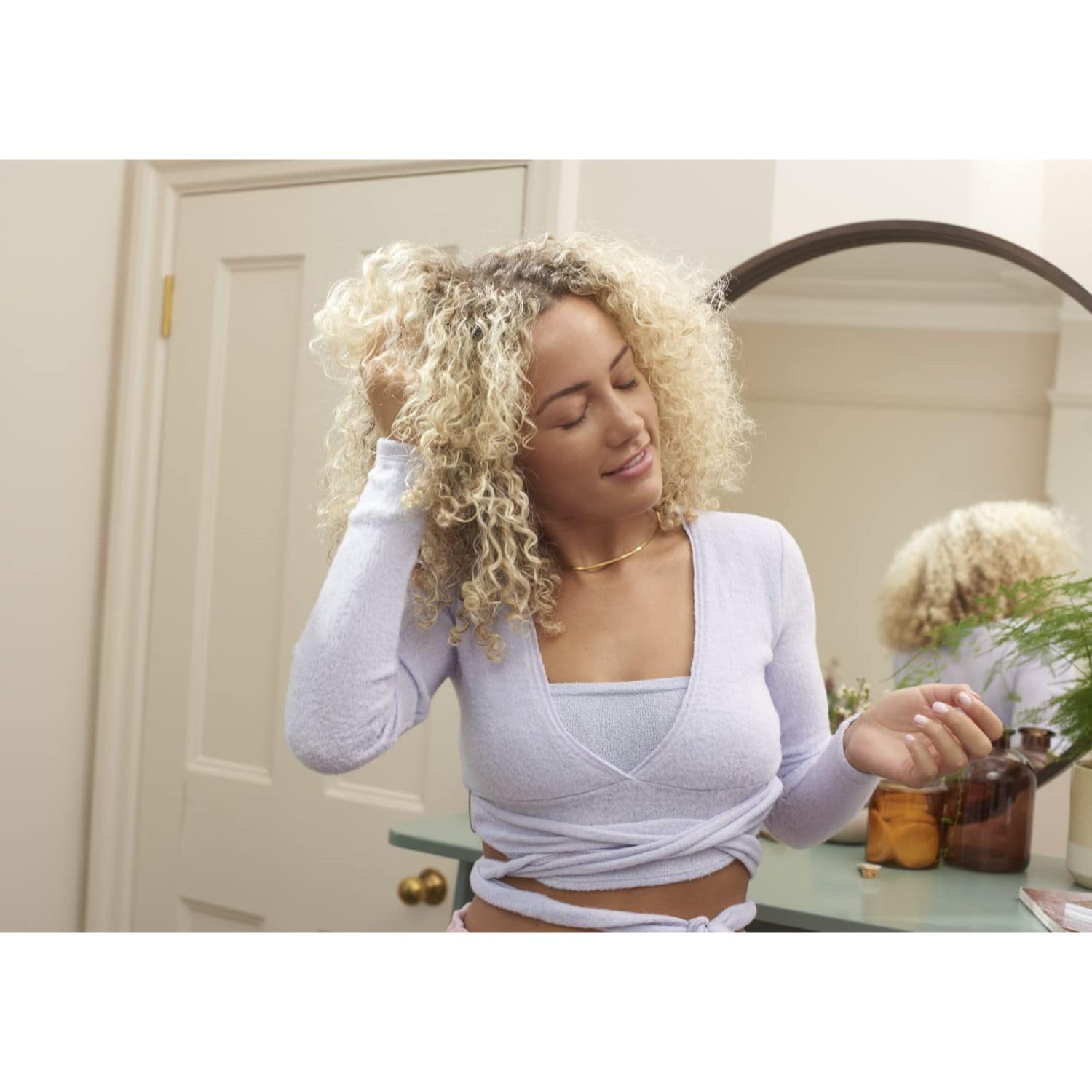 The Body Shop Jamaican Black Castor Oil Curl Activator - Strengthen & Restore - For Curls & Coils - Vegan - 6.75 Fl Oz - BEAUTY BRATS