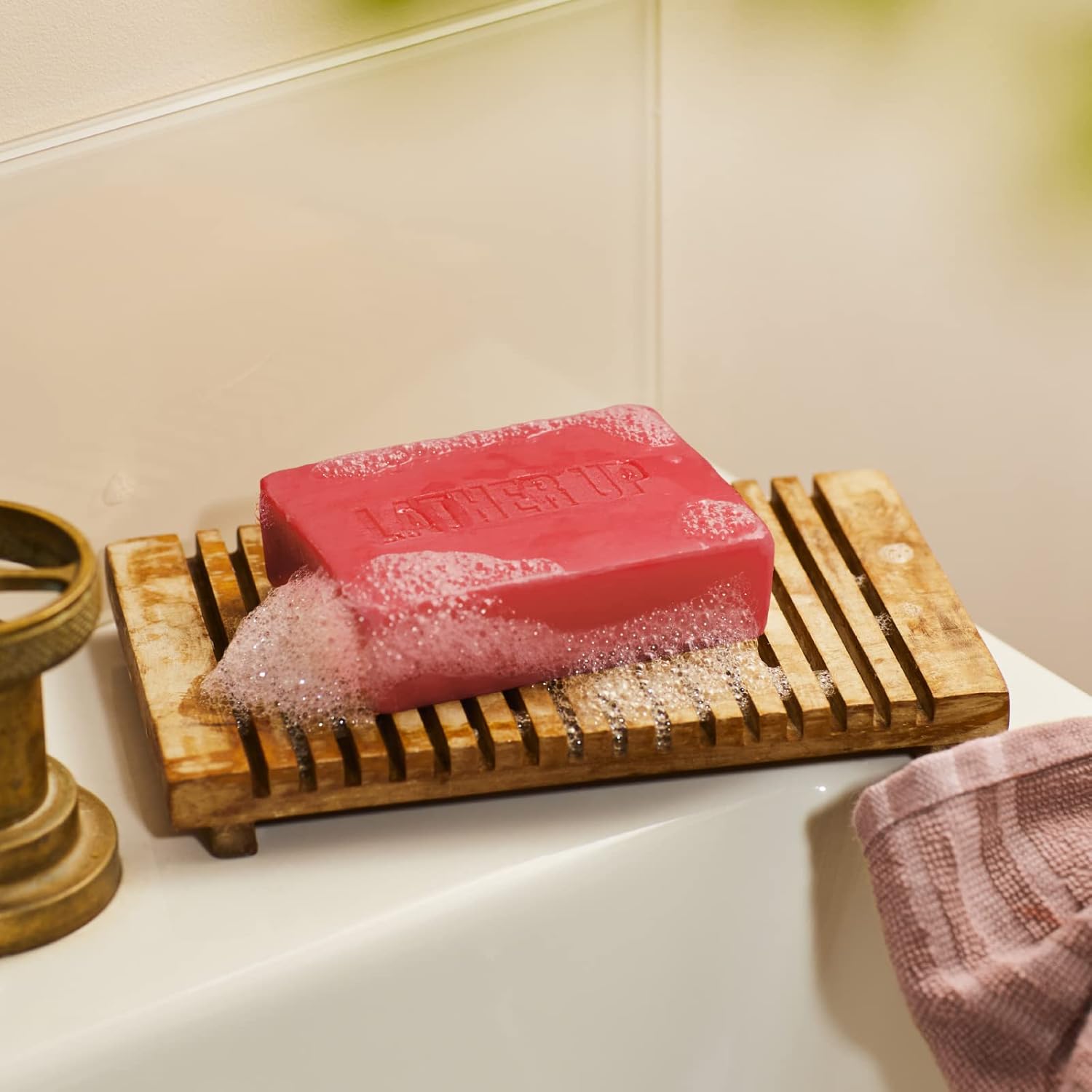 The Body Shop Strawberry Cleansing Face & Body Bar – Cleanses and Recharges Skin – Vegan – 3.5oz - BEAUTY BRATS