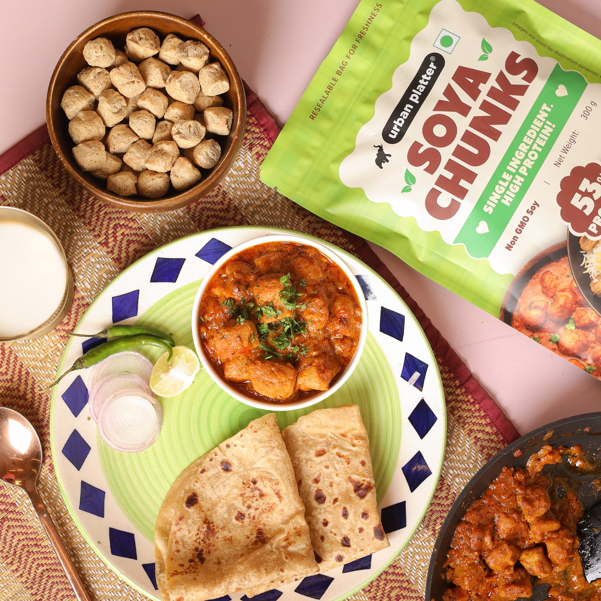 Soya Chunks, 300g (53% Plant Protein | Made from Defatted Soy Flour | Fiber Rich Soya Wadi) image 4