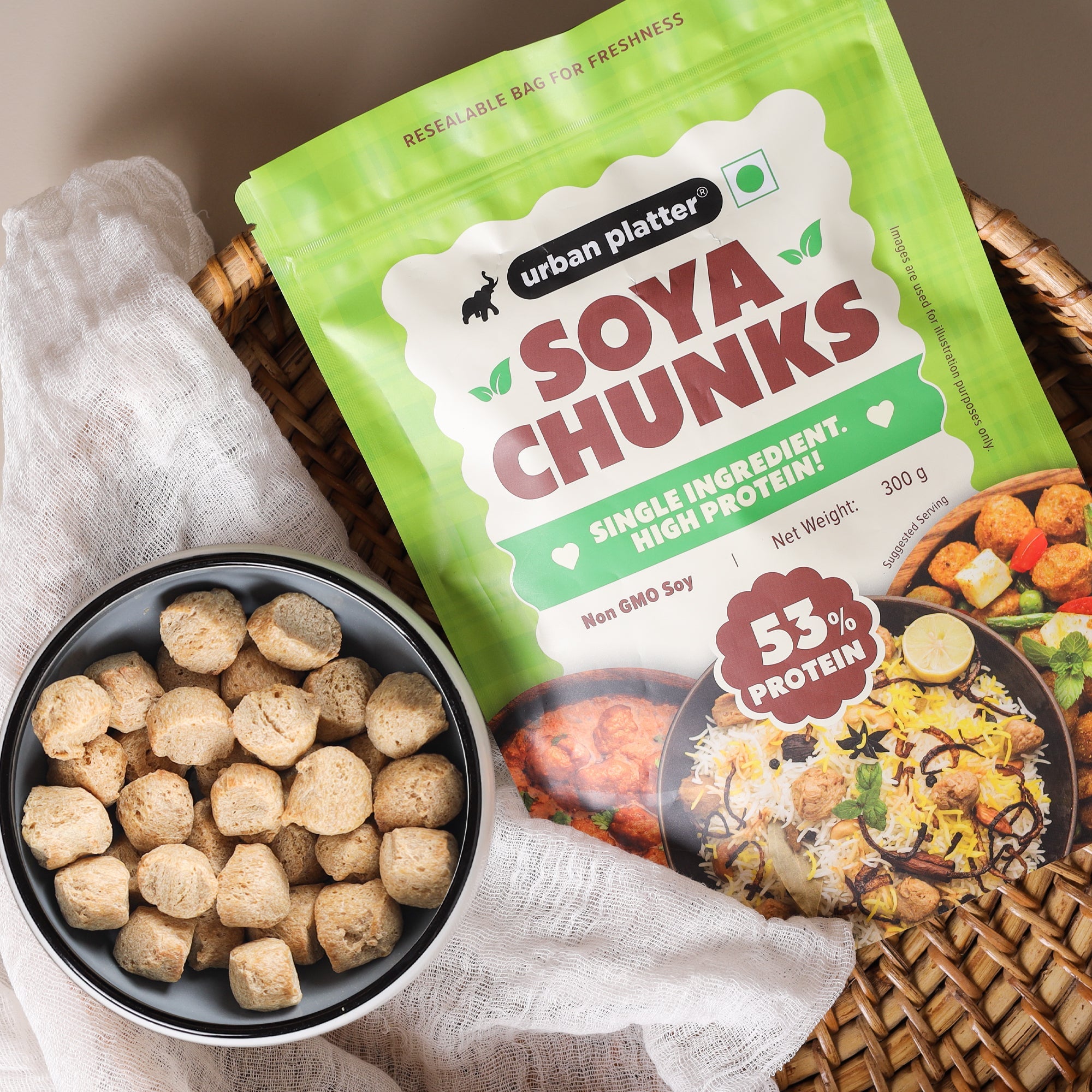 Soya Chunks, 300g (53% Plant Protein | Made from Defatted Soy Flour | Fiber Rich Soya Wadi) image 3