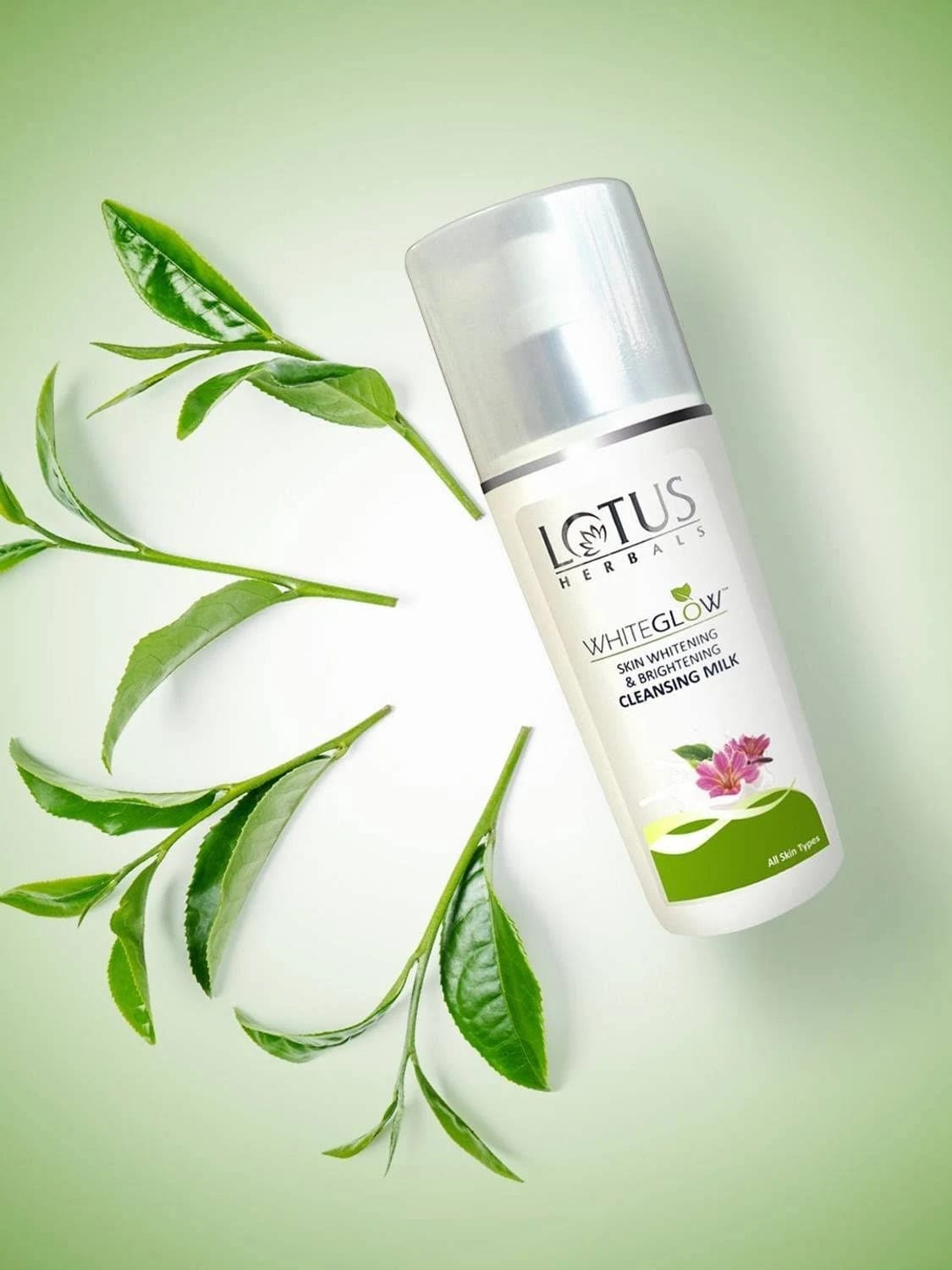 Lotus Herbals - Whiteglow Skin Whitening & Brightening Cleansing Milk (80ML)